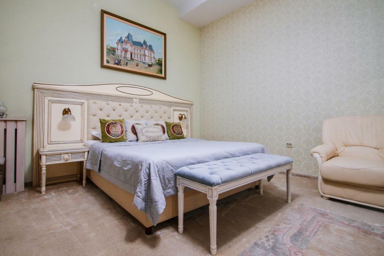 Hotel Royal Craiova Luaran gambar